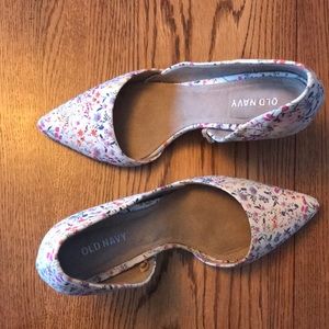 Floral Pumps
